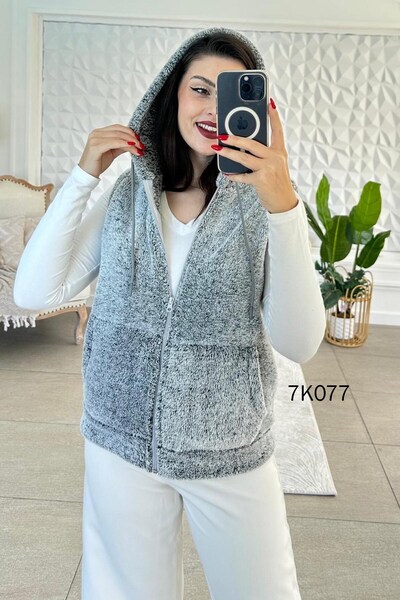 İnce Topuk Hooded Plush Vest 7K077