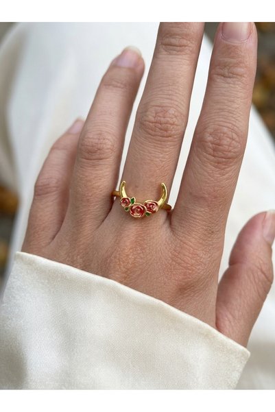 ILSA Enamel Rose Detailed Moon Shaped Design Ring