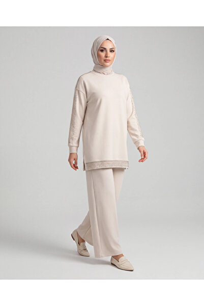 BURRASCA Stone-Embellished Soft Textured Flexible Premium Suit