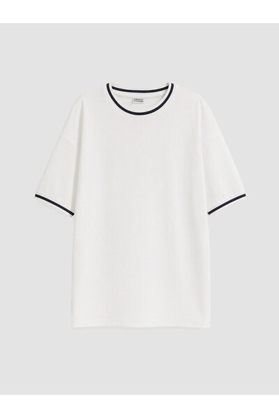LC Waikiki Rmz Gi̇yi̇m Farkiyla Zero Roba Collar Boys' T-Shirt