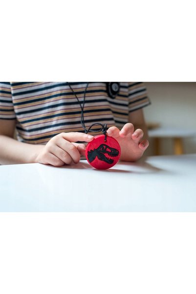 Jellystone Pandantiv anti-stres, masticabil, cu șnur, cu modele de dinozauri gri