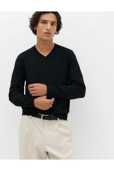 Marks & Spencer Air-Yarn V Yaka Kazak