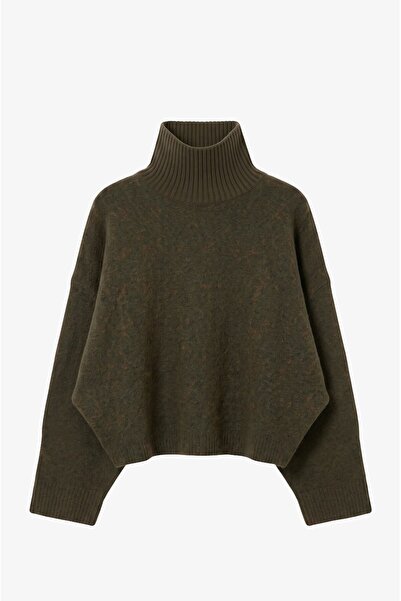 Havoş Khakifarbener Pullover mit Fledermausärmeln und weicher Textur