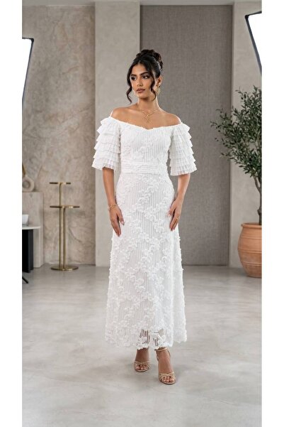 BRATO Elegant Off-Shoulder White Evening Dress with Layered Sleeves