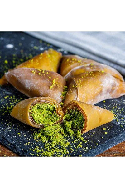KAYSI DÜNYASI Antep Fıstıklı Muska 500Gr