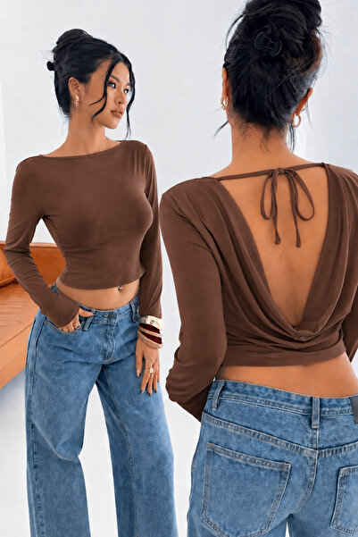 Machetta Women's Halter Neck Blouse with Detailed Back Cutout