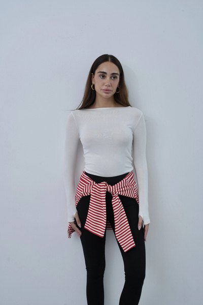 roea Boat Neck Long Sleeve Fingerhole Blouse White