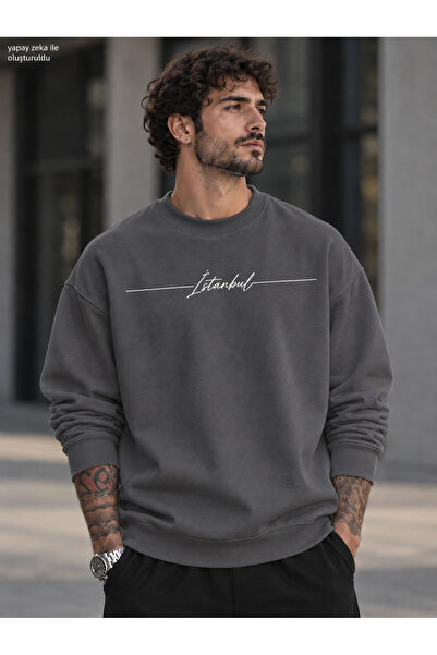 caddekombin Men's Istanbul Handwritten Striped Typographic Printed Crew Neck ...