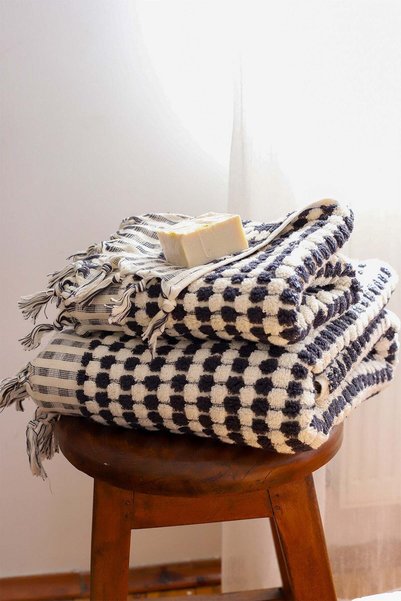 vivamaison Ponpon Towel Chickpea Woven 90X170 Bath Towel Anthracite