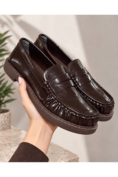 RoseVeno Rolly Women's Brown Crinkled Patent Leather Penny Stitched Moccasin ...
