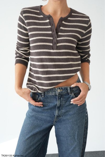 Lupies Women's Crew Neck Buttoned Long Sleeve Knit Sweater