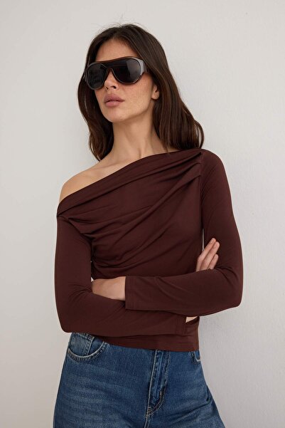 Trendyol Collection Brown Shirring/Drape Detailed Fitted/Fitted Long Sleeve S...