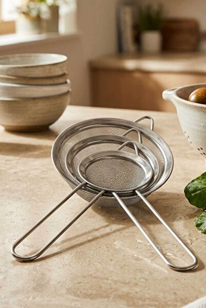 HOMENIVA Set of 3 Stainless Steel Small Strainer Colanders (6 - 8 - 10 cm)