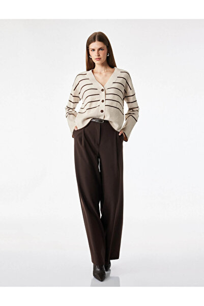 Koton Pocketed, Pleated Detailed, Straight Wide-Leg, Belted Fabric Trousers