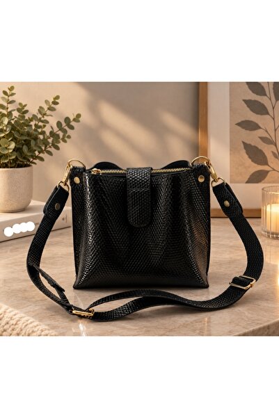 MAC&MOS Women's Black 3-Compartment Shoulder Bag