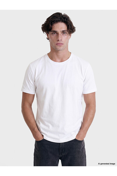 LC Waikiki Peak New Season Crew Neck Men's T-Shirt