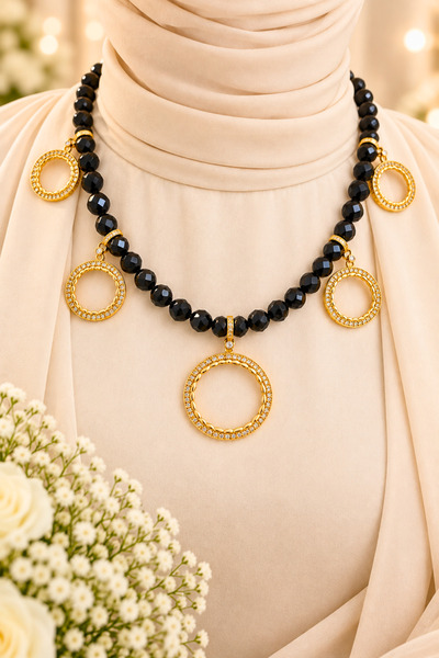TwinsCollection Tamlı Altın Uyumlu 8mm Kristal Boncuklu 5'i Bir Yerde Kolye -...