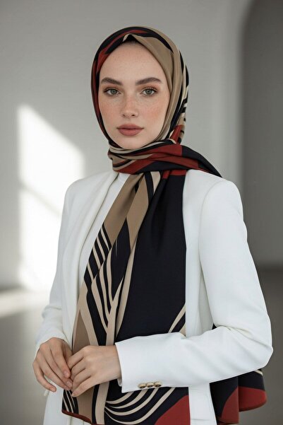 Vissona شال كريب منقوش هندسيًا باللون البيج مقاس 75×195 مقاوم للبقع
