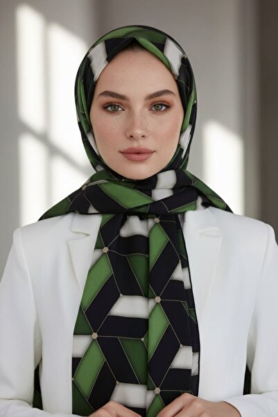 Vissona KREP GEOMETRİK DESENLİ ZÜMRÜT YEŞİLİ RENKLİ 75X195 KIRIŞMAZ ŞAL
