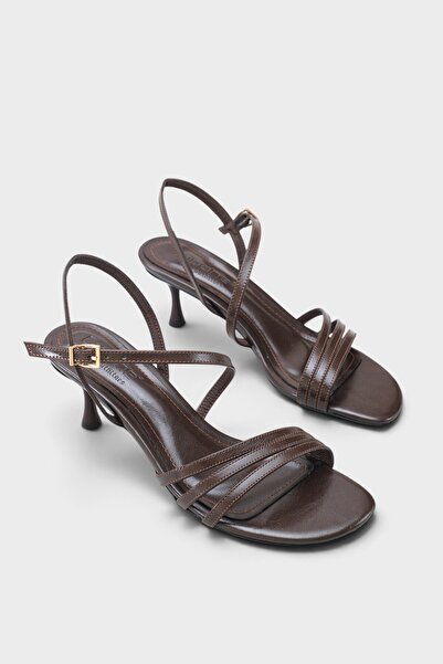Capone Outfitters Women's sandals