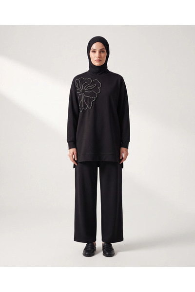 BURRASCA Embroidered Soft Textured Flexible Premium Suit