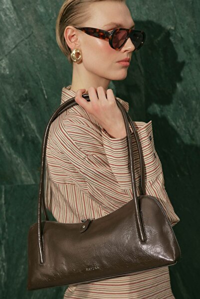 Manuka Kera Baget Bag Brown
