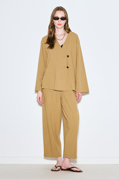 Manuka Rustic Buttoned Kimono Safran