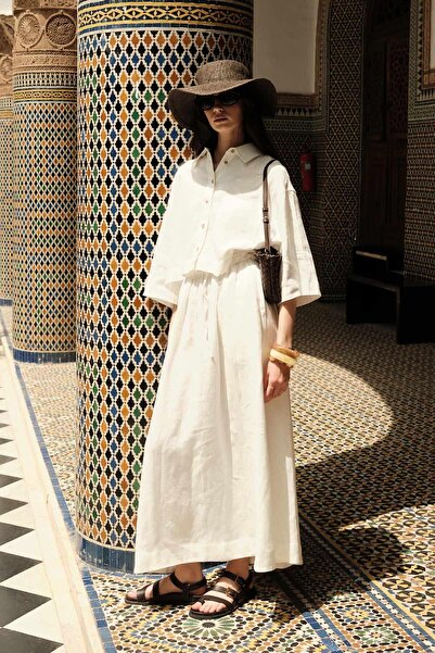 Manuka Bol Cut Linen Skirt Ecru