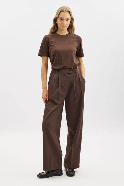 Manuka Classic Pleated Trousers Brown