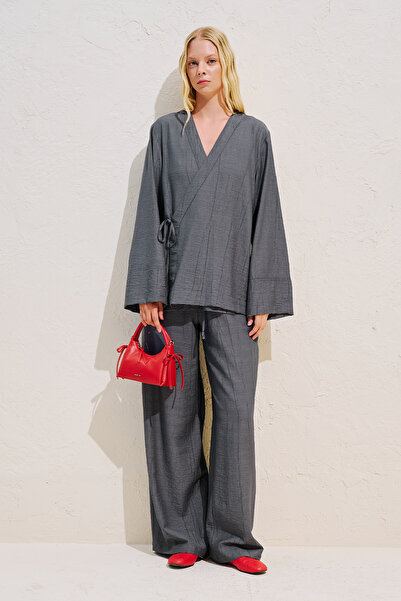 Manuka Textured Tie-Up Kimono Blouse Gray
