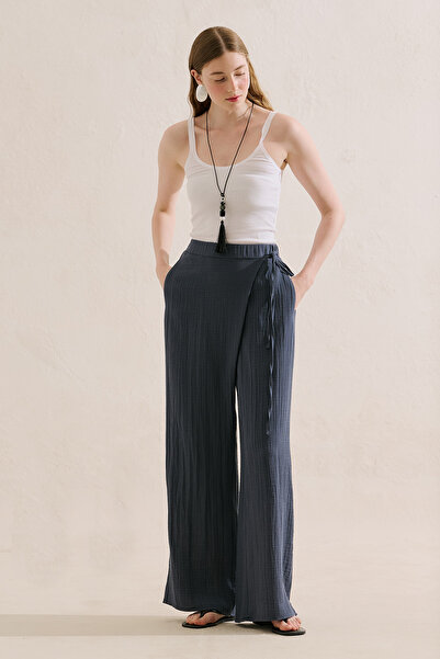 Manuka Muslin Envelope Pants Indigo