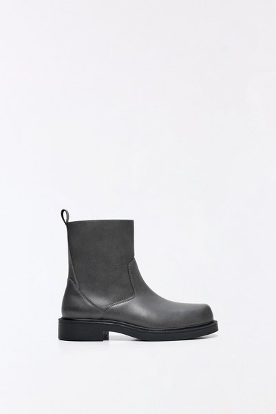 Bershka Casual bilekte bot