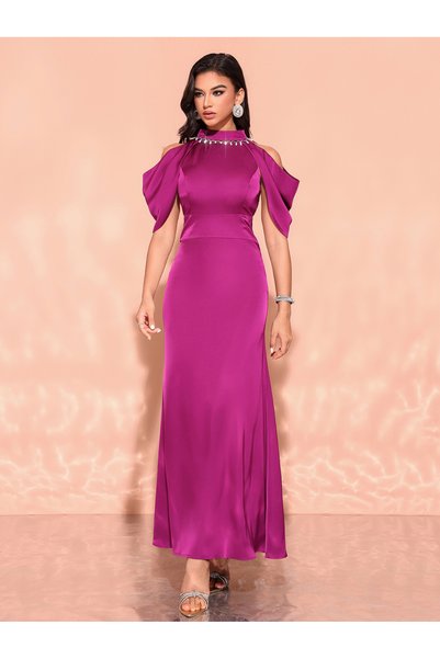 Take Two By Styli Maxi Dress With Cold-Shoulder Sleeves