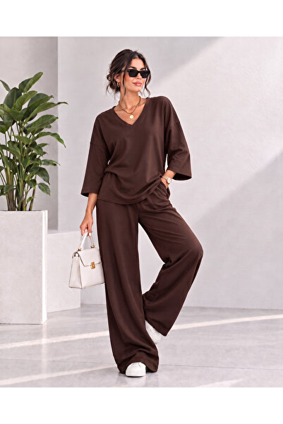 ASPRIVE Kadın v Yaka Truvakar Kollu Oversize Bluz ve Geniş Paça Pantolon İkil...