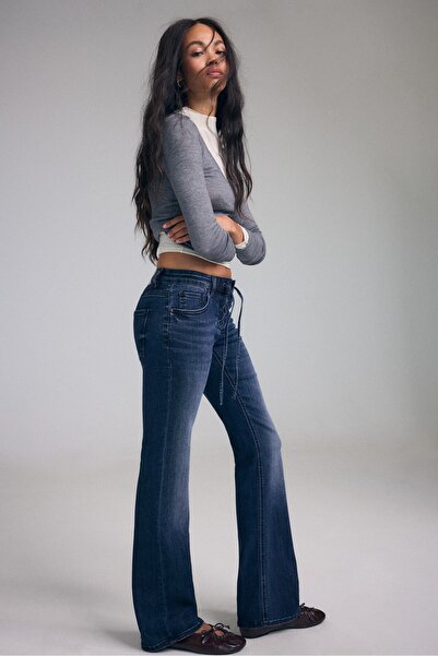 Stradivarius Bağcıklı bootcut jean