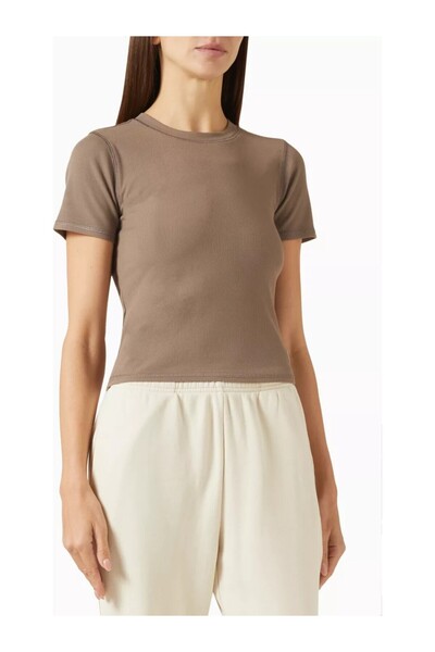 Vuori Modal Cutout Pose Fitted Crop Top, Soft & Stretchy Cut, Versatile