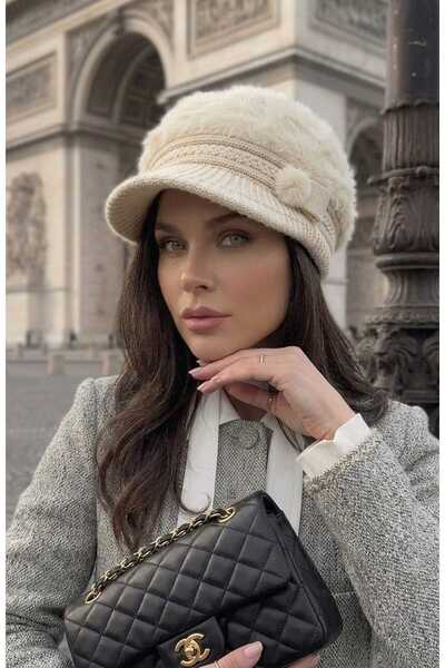 LAGRANZE Striped Knitted Women's Beanie/Hat with Visor