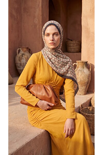 LuvenSara Heart Patterned Shawl (70% Modal - 30% Silk)