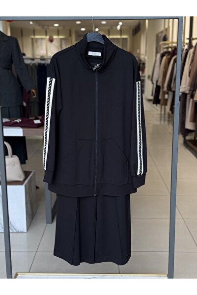 Zühre Black Suit with Sleeve Detail 2005
