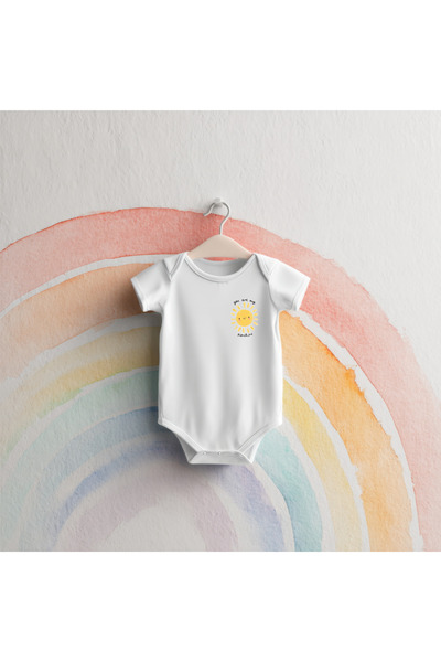 IGIGI You Are My Sunshine Güneş Baskılı %100 Pamuk Kısa Kollu Beyaz Bebek Zıbın