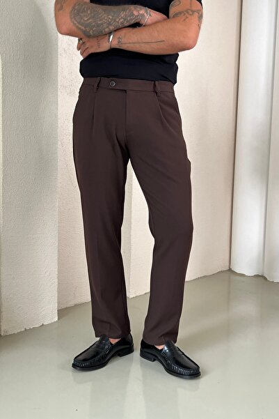 OUTFİT MAN Regular Classic Trousers with Closed Hem in Brown