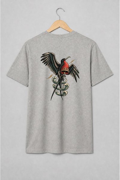 Generic Brand Tricou unisex cu Pasăre fregată cu clopot și valuri stil tatuaj
