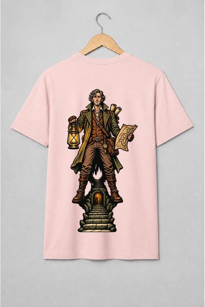 Generic Brand Tricou unisex cu Aventurier fantasy cu felinar și hartă