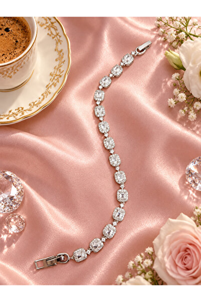 JAMMY JEWERLY Gümüş Renk Büyük Baget Taşlı Işıltılı Abiye Kadın Bileklik