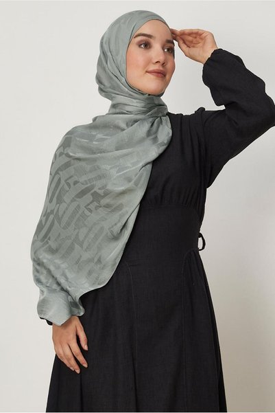 Alvina Ayrobin Jacquard Shawl 8708