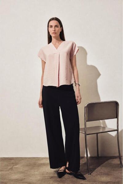 DeFacto Straight Fit Crepe Straight Leg Trousers (26 Au)