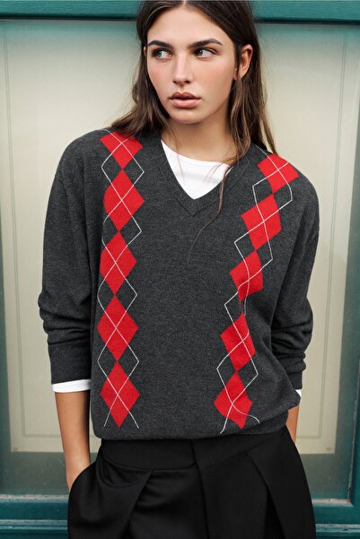 Pull & Bear Baklava desenli V yaka kazak