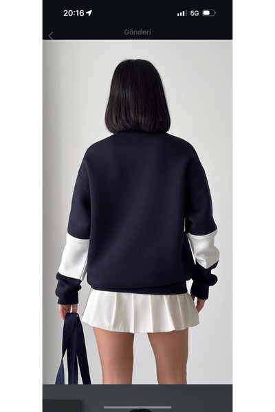 Aychayla Dik Yaka Sweatshirt