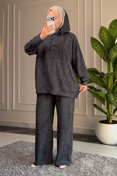 Suede Style 6701 - Stylish, Comfortable, Loose-Fitting Dora Luca Fabric Hooded Women's Set