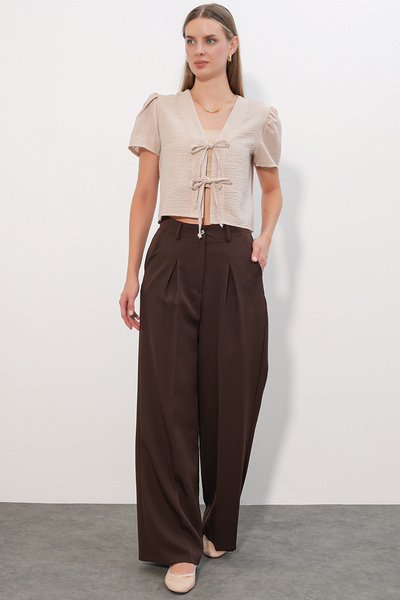 Modamorfo Women's Short Sleeve Crop Blouse 958 - Beige